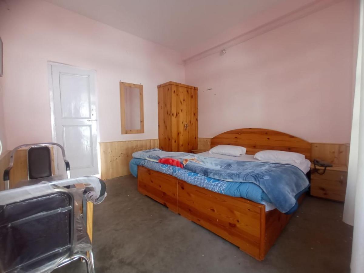 Snow Oak Guest House Kasol Exterior photo